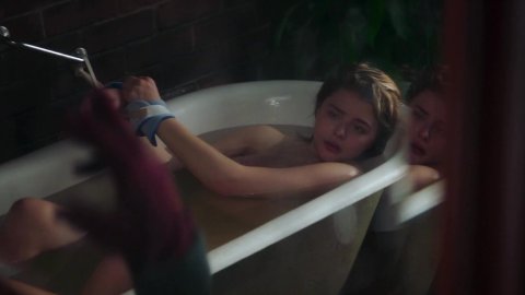 Chloe Grace Moretz - Nudity in Greta (2018)