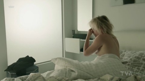 Eve Lemieux - Nudity in Fugueuse s01e03 (2018)