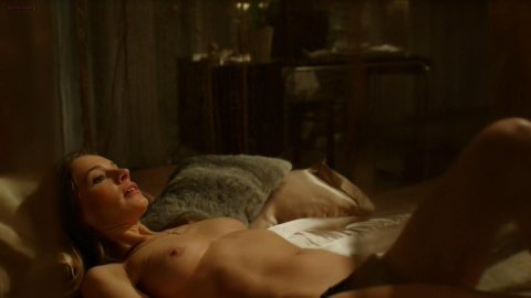 Catherine Walker, Alexis Peterman - Nudity in Strike Back s04e05 (2013)