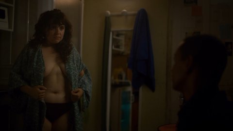 Luana Silva - Nudity in Osmosis s01e04-05 (2019)