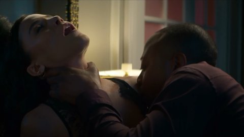 Maya Stojan, Nia Long - Nudity in Fatal Affair (2020)