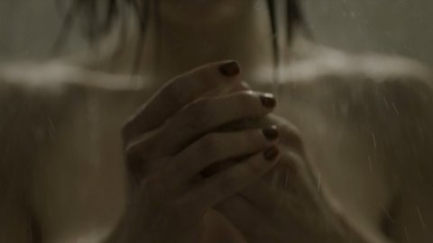 Irene Azuela - Nudity in Monarca s01e02, e08 (2019)