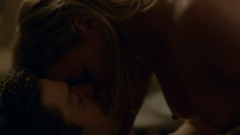 Abbie Cornish - Nudity in Tom Clancy's Jack Ryan s01e04 (2018)