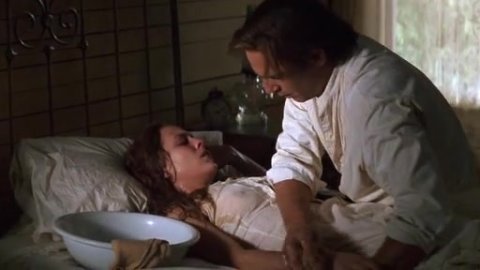 Annabeth Gish - Nudity in Wyatt Earp (1994)