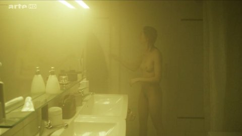 Ursina Lardi - Nudity in Die Frau von früher (2013)