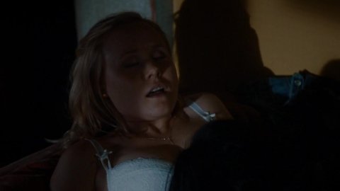 Floriana Lima, Alison Pill - Nudity in The Family s01e06 (2016)