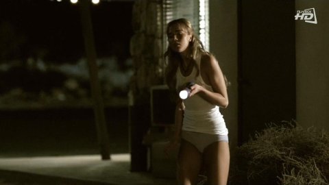 Arielle Kebbel - Nudity in Reeker (2005)