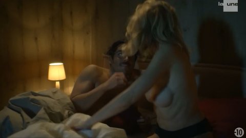 Helene de Fougerolles - Nudity in Balthazar s02e03e06 (2019)