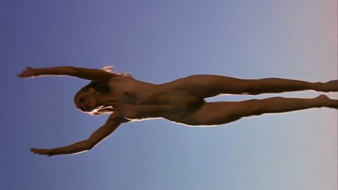 Robyn Adamson, Anna Gunn, Mary Steenburgen - Nudity in Nobody's Baby (2001)