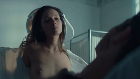 Marie-Ange Casta, Sara Cardinaletti, Sara Serraiocco - Nudity in The Ruthless (2019)