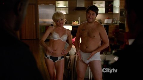 Eliza Coupe - Nudity in Happy Endings s02e10 (2012)