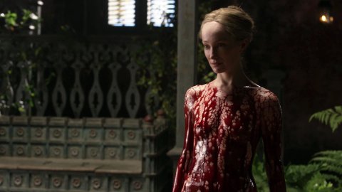 Lotte Verbeek - Nudity in Outlander s03e12 (2017)