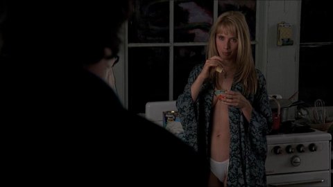 Rosanna Arquette - Nudity in New York Stories (1989)