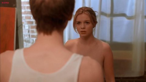 Amber Tamblyn - Nudity in Spiral (2007)