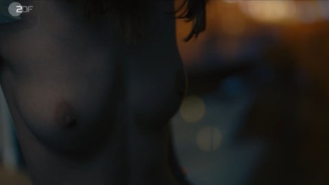 Paula Beer - Nudity in Bad Banks s01e06 (2018)