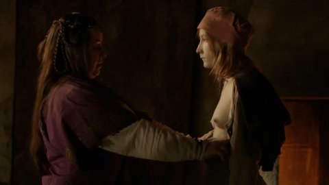 Claire Butard - Nudity in La Commanderie s01e02 (2010)