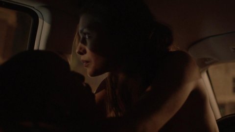 Hannah Ware - Nudity in Boss s01e04 (2011)