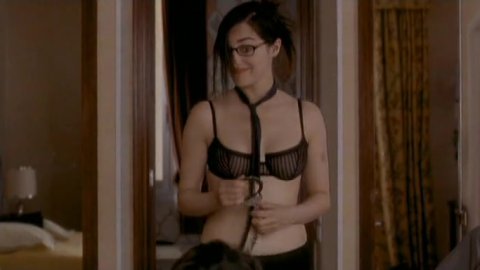 Amira Casar - Nudity in The Very Merry Widows (2003)