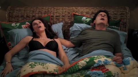 Jennifer Taylor - Nudity in Two and a Half Men s07e01 (2009)