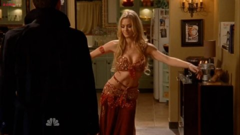 Yvonne Strahovski - Nudity in Chuck s04e14 (2011)