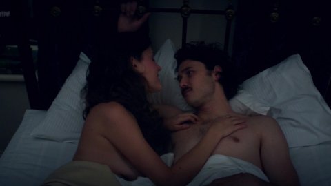 Lola Bessis - Nudity in Picnic at Hanging Rock s01e05 (2018)