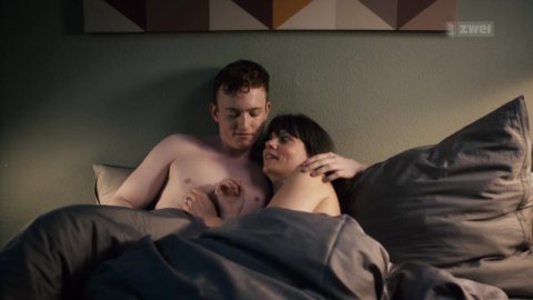 Vera Bommer - Nudity in Monogamish s01E07 (2018)