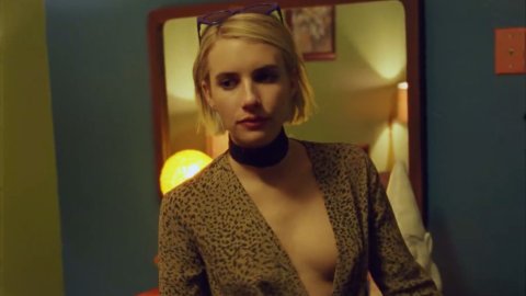 Emma Roberts - Nudity in Time of Day (2018)