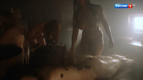 Svetlana Khodchenkova - Nudity in Godunov s01e01 (2018)