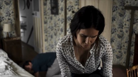 Katherine Waterston - Nudity in The Third Day s01e02 (2020)