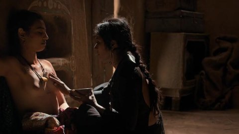 Radhika Apte - Nudity in Parched (2015)