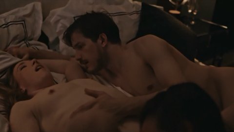 Annie Rigney - Nudity in Aviva (2020)