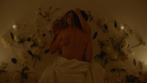 Rachel Keller - Nudity in Legion s02e01 (2018)