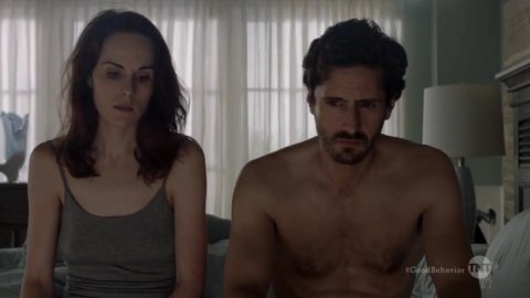 Michelle Dockery - Nudity in Good Behavior s02e02 (2017)