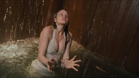 Rachel Nichols - Nudity in P2 (2007)